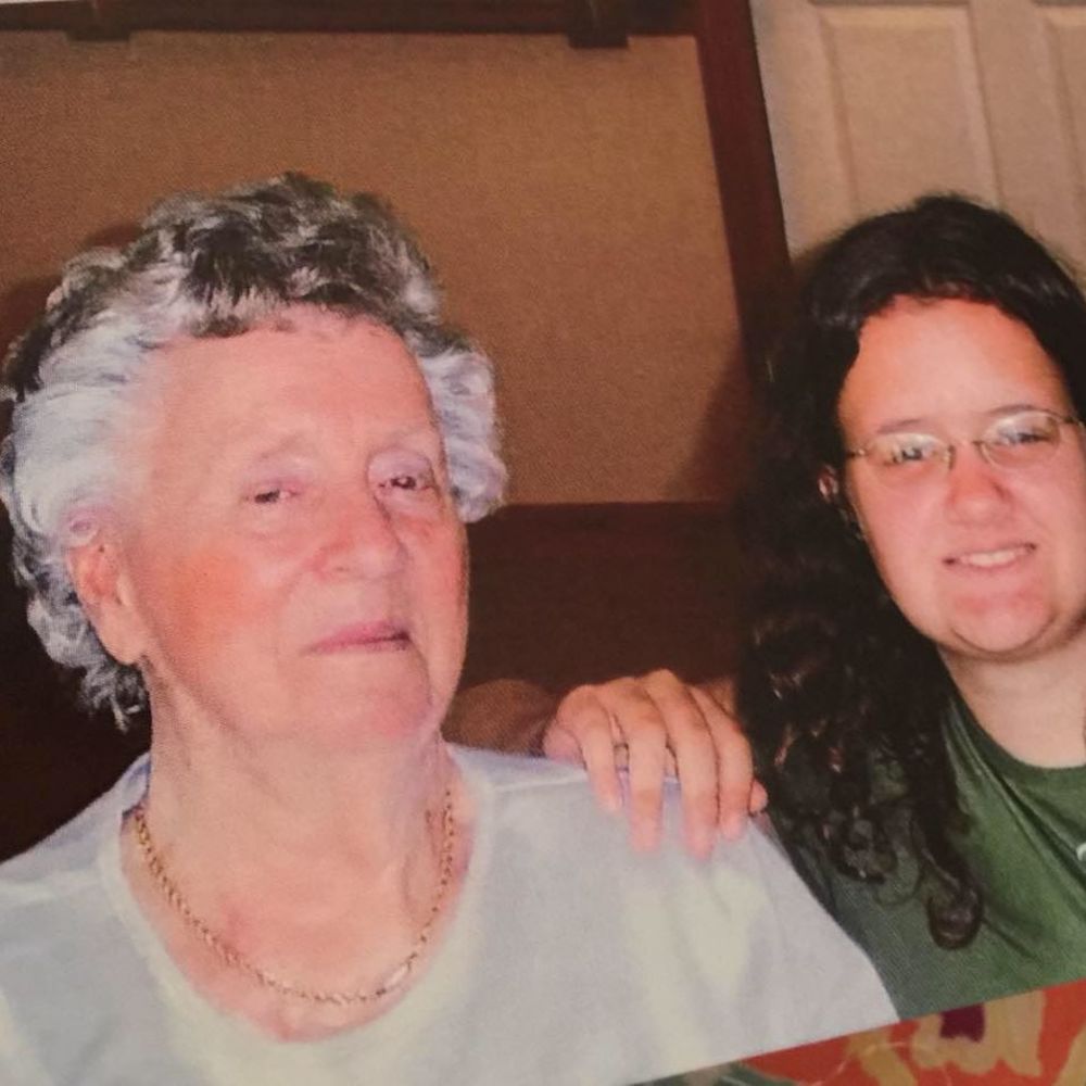 Meet your Posher, Caity